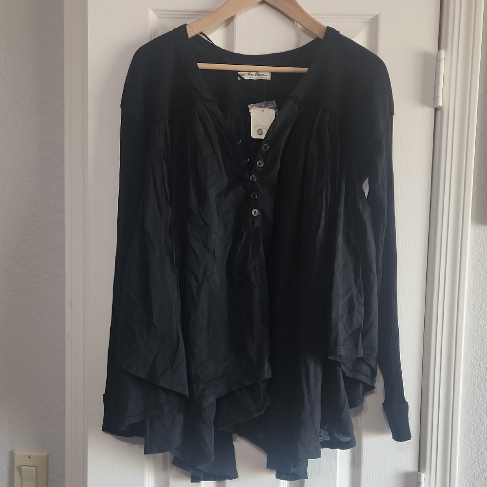 NWT Free People -  We The Free Black Lyrical Tunic